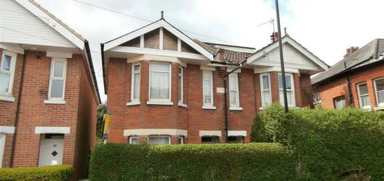 3 bedroom semi-detached house