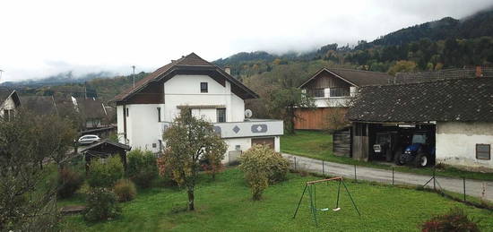 Großes sanierungsbedüftiges Ein-/Zweifamilienhaus in Maria Elend im Rosental