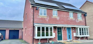 3 bedroom semi-detached house for sale