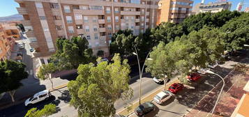 Piso en venta en avenida del Mediterráneo