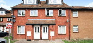 Flat for sale in Helmsdale Close, Yeading, Hayes UB4