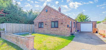 2 bedroom detached bungalow for sale