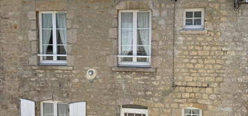 Maison de ville  à vendre, 3 pièces, 2 chambres, 58 m²