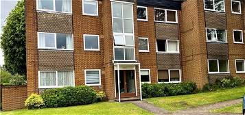 Flat for sale in Rossiter Lodge, Rosetrees, Surrey GU1