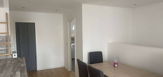 2 Zimmer Maisonette Wohnung in zentraler Lage von Sankt Martin