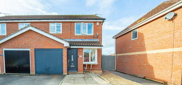 3 bed semi-detached house for sale