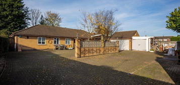 4 bed detached bungalow for sale