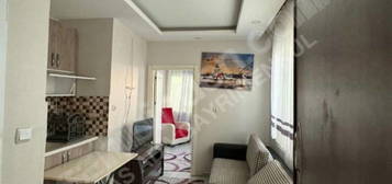 BEYAZEVLERDE FULL EŞYALI 1+1 DAİRE