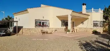 Casa en Arboleas