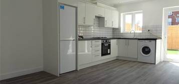 2 bed flat to rent