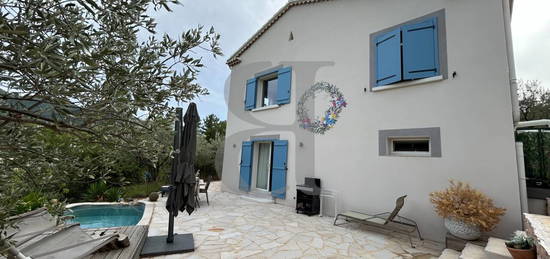 Vente villa 5 pièces 165 m²