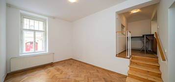 Pronájem bytu 3+kk 80 m²