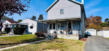 2205 Lincoln Ave, Reading, PA 19609