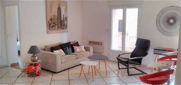 Appartement 3 pièces 57 m2 (Intramuros)
