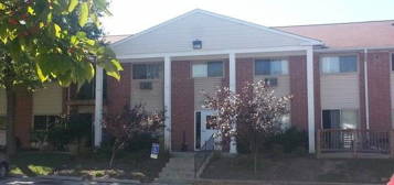 670 Marilyn Ave Apt 104, Glendale Heights, IL 60139