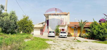 Villa in vendita in via Monticelli s.n.c