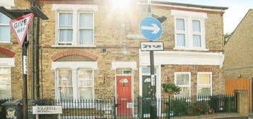 2 bed terraced house for sale