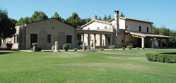 Villa unifamiliare Strada Provinciale di Montemartano, Castel Ritaldi, La Bruna, Spoleto