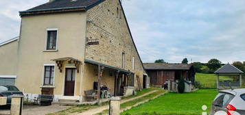 Maison de village 3 étages  à vendre, 4 pièces, 3 chambres, 112 m²