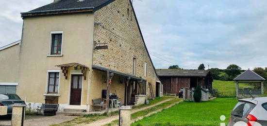 Maison de village 3 étages  à vendre, 4 pièces, 3 chambres, 112 m²