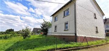 Einfamilienhaus mit Bauland in 56414 Molsberg (VG Wallmerod) Nähe Montabaur!