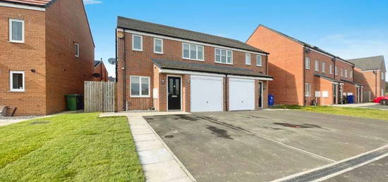 3 bed semi-detached house for sale