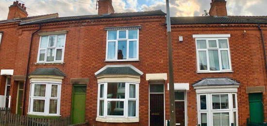 5 bedroom terraced house