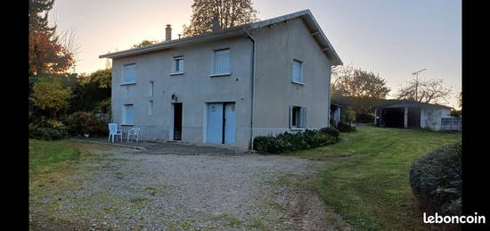 Maison Individuelle, St Didier De La Tour sur terrain arboré