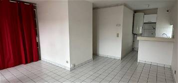 Location appartement 1 pièce 27 m²