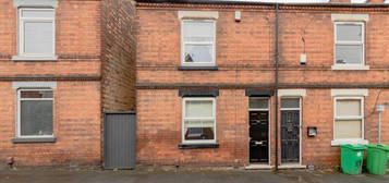 2 bedroom terraced house