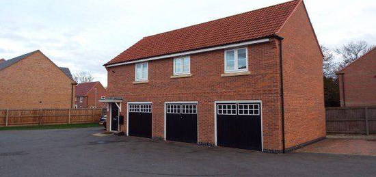 2 bed detached house to rent