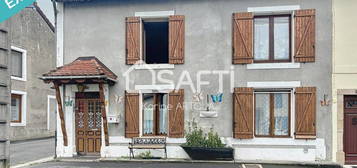 Maison de village  à vendre, 7 pièces, 4 chambres, 220 m²