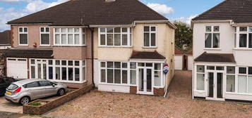 3 bedroom semi-detached house for sale