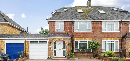 4 bedroom semi-detached house for sale