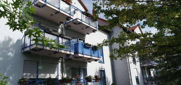 Günthersdorf - hübsches Singleapartment im ruhigen & gepflegten Wohnpark Löwenstein mit kl. Terrasse