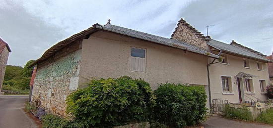 Maison 154m2 5 chambres, village école boulangerie-épicerie