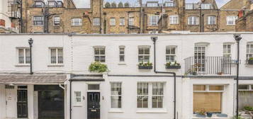 Property to rent in Gloucester Place Mews, London W1U