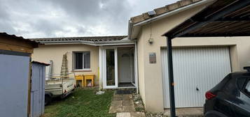 Maison de plain-pied  à vendre, 3 pièces, 2 chambres, 60 m²