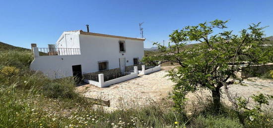 Cortijo en venta en Albox