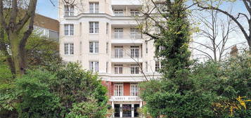 Flat for sale in Abbey Road, St John's Wood, London NW8