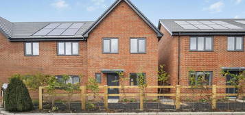 2 bedroom semi-detached house