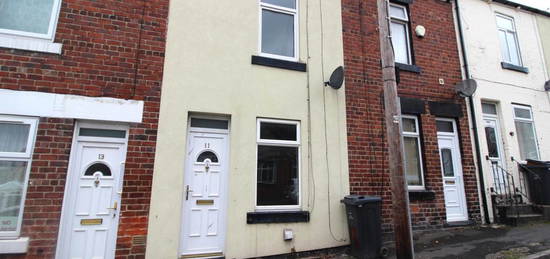 Terraced house to rent in New Street, Royston, Barnsley S71