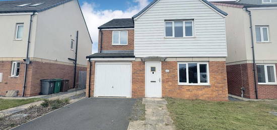 4 bed detached house for sale