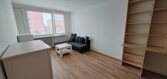 Pronájem bytu 2+kk 43 m²