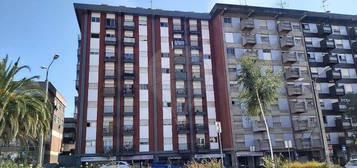 Arrendamento de Apartamento T1  na avenida Calouste Gulbenkian s/n