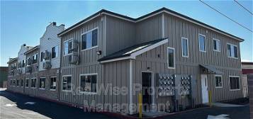1935 Table Rock Rd UNIT 13, Medford, OR 97501