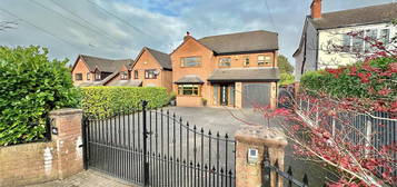 5 bed detached house for sale