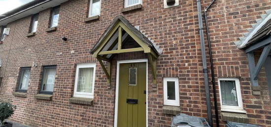 2 bedroom terraced house