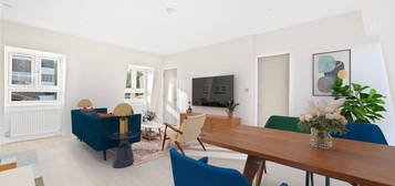 Flat for sale in Caledonian Road, London N1