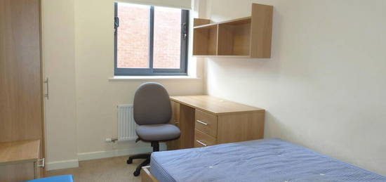 1 bedroom flat share